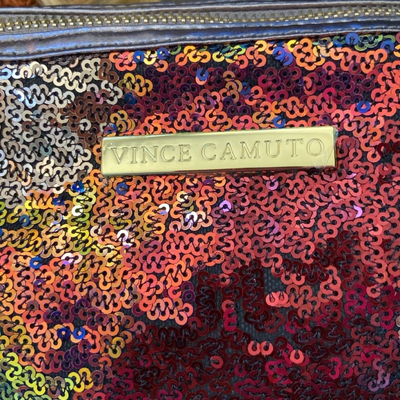 🆕 Vince Camuto sequinned clutch/makeup bag - Picture 2 of 6